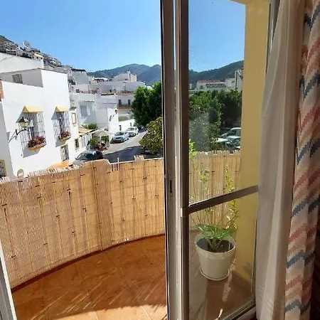 Apartamento Los Llanos * Ojén